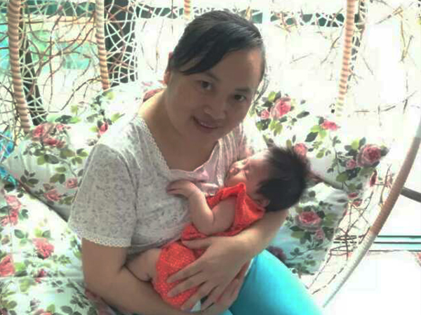 阿托母嬰服務(wù)機(jī)構(gòu)月嫂溫彩霞為人熱情，我很喜歡